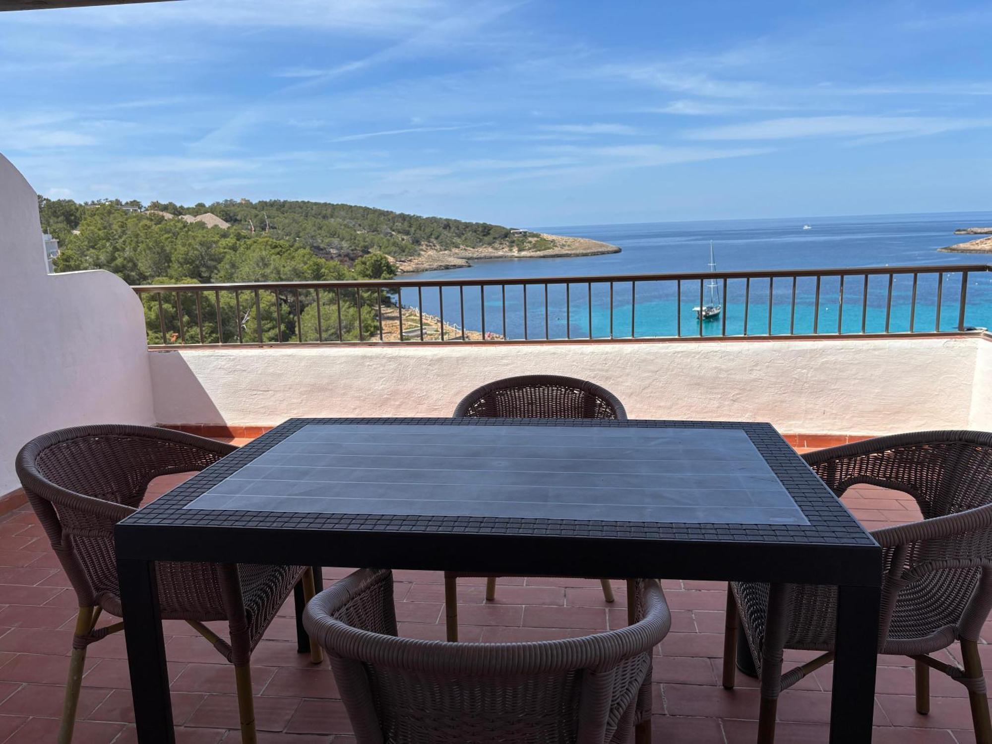 Es Grop Apartamentos Portinatx Extérieur photo