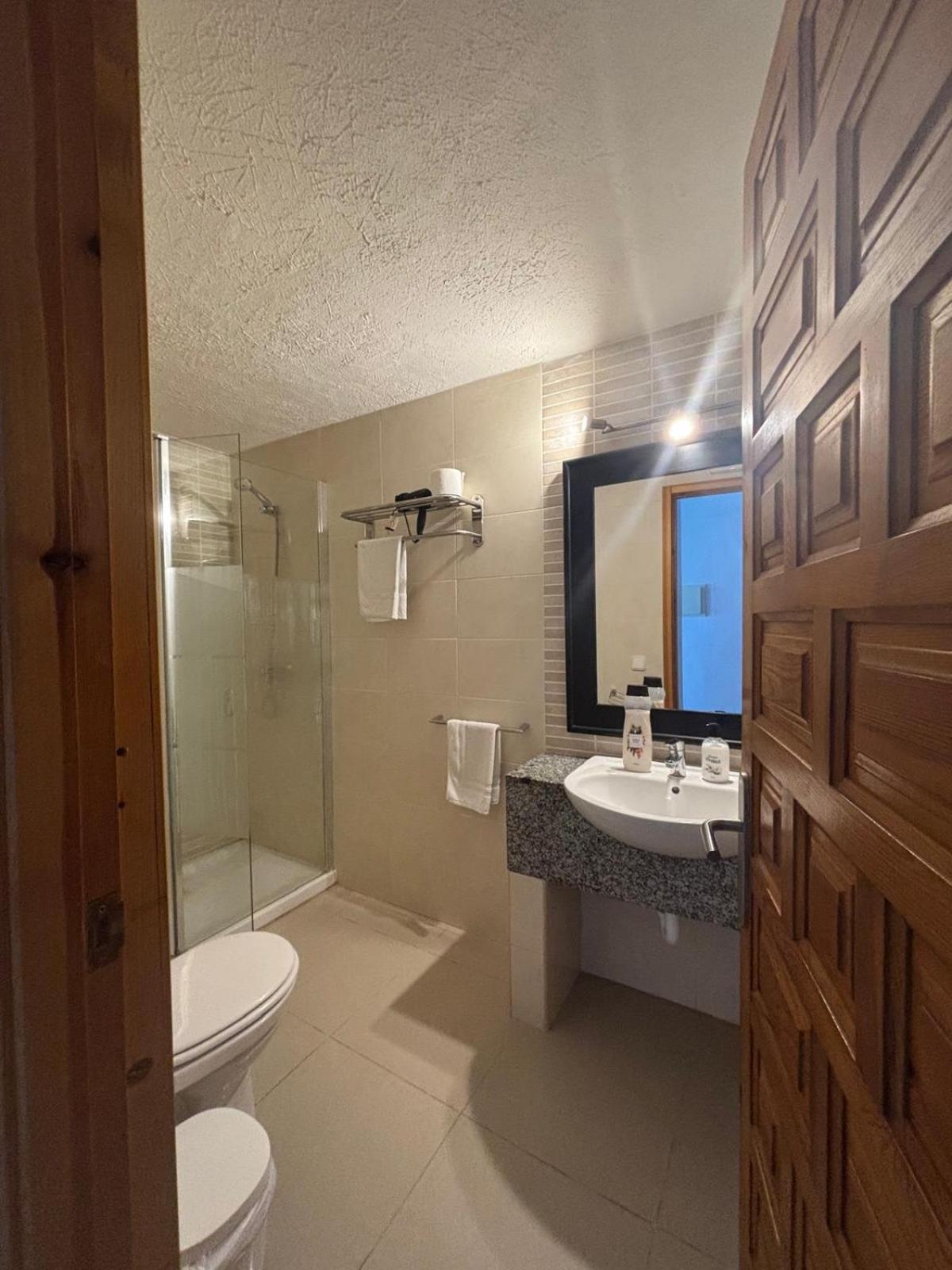 Es Grop Apartamentos Portinatx Extérieur photo